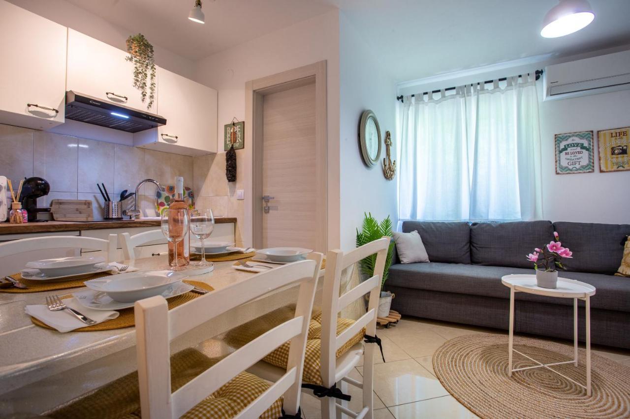 Apartment Magnolia Šilo Εξωτερικό φωτογραφία