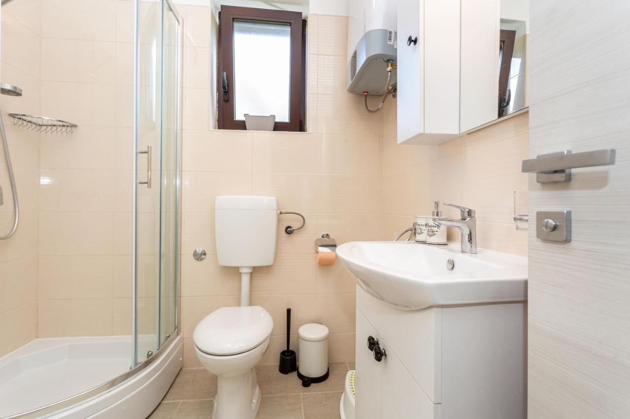 Apartment Magnolia Šilo Εξωτερικό φωτογραφία